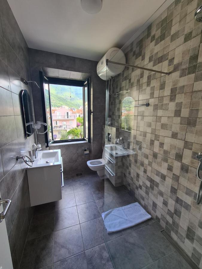 Rustico Apartments Tivat Bagian luar foto