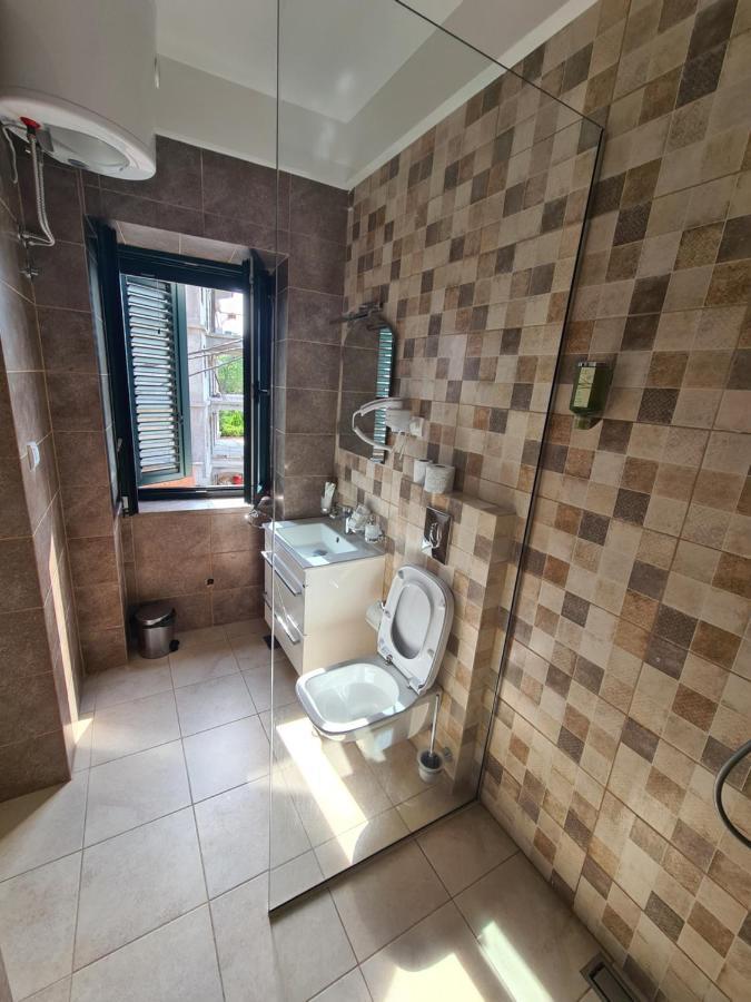 Rustico Apartments Tivat Bagian luar foto