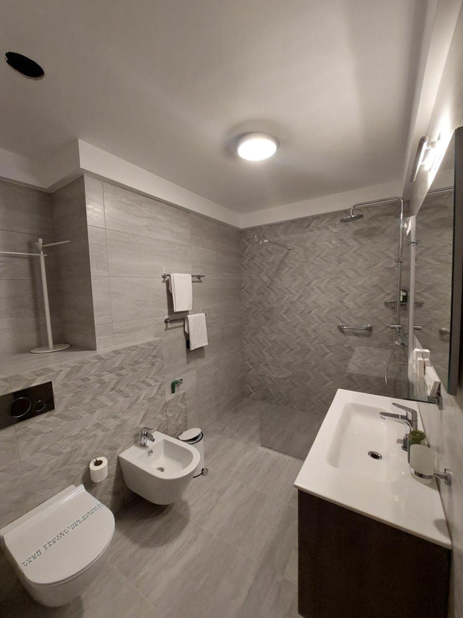 Rustico Apartments Tivat Bagian luar foto